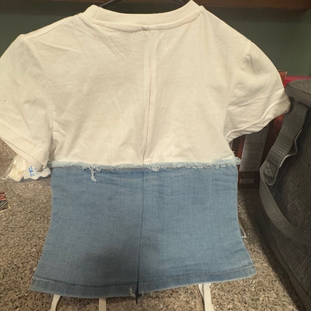 Women’s Shirt